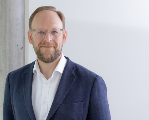 Porträtfoto von Dr. Michael Rüberg, Rechtsanwalt und Fachanwalt für gewerblichen Rechtsschutz in München.