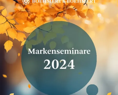 Grafisches Herbstmotiv mit goldenen Blättern, Lichtreflexen und dem Schriftzug „Markenseminare 2024“ von BOEHMERT & BOEHMERT.