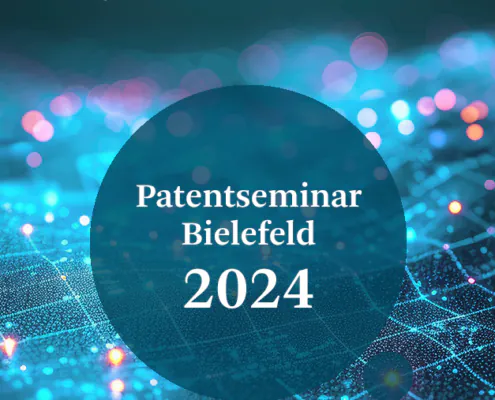 Abstraktes digitales Netzwerk mit leuchtenden Verbindungen und dem Schriftzug „Patentseminar Bielefeld 2024“.